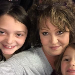 Meet your Posher, Angela